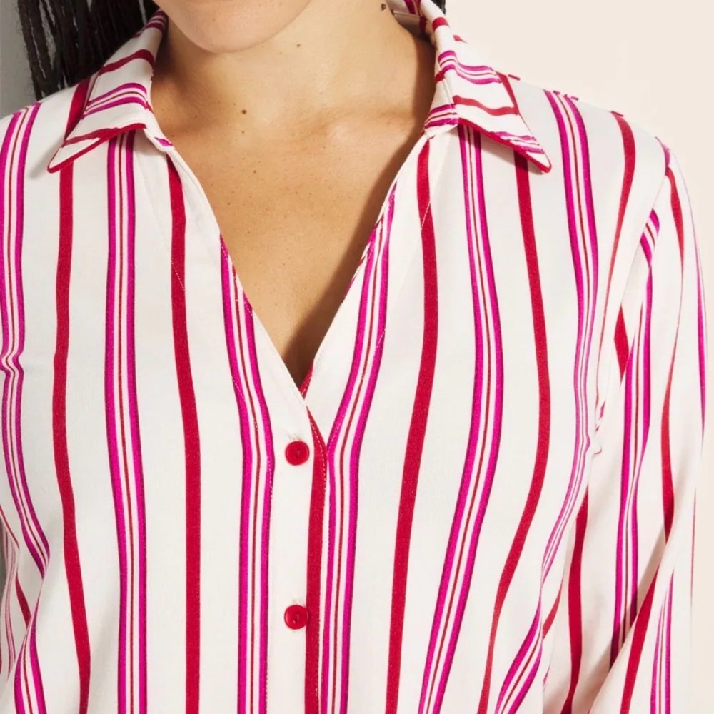 Soma Embraceable Long Sleeve Notch Collar Smart Stripe Champagne Top - Picture 3 of 5